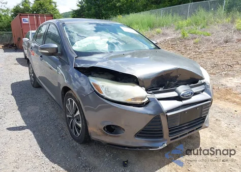 2012 Ford Focus Se из США, поврежденный, VIN 1FAHP3F26CL478487